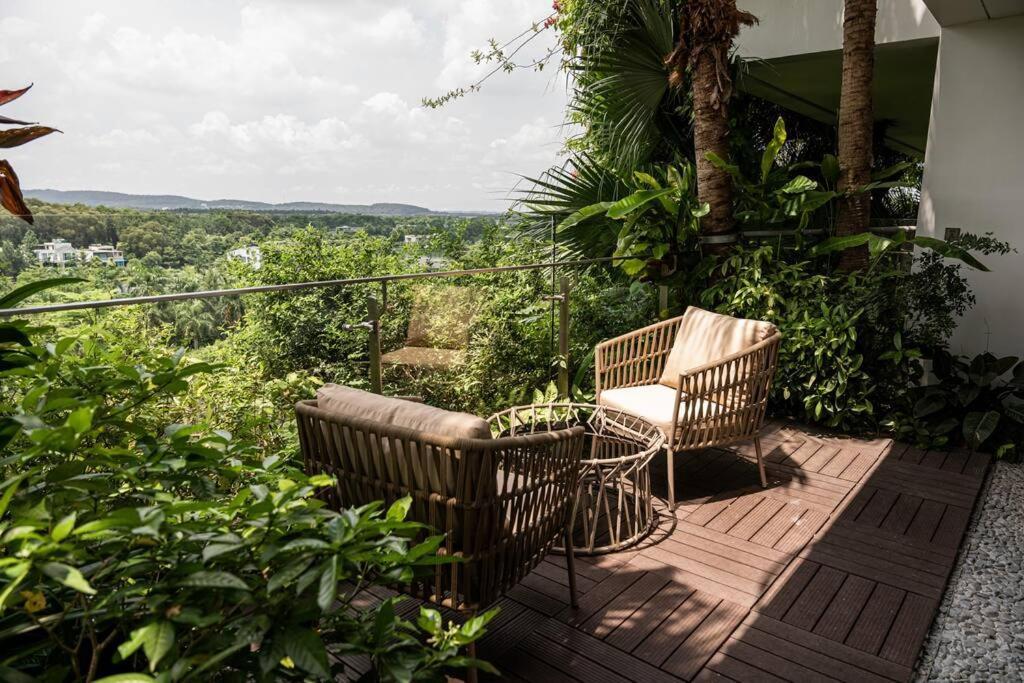 1Br - 1 Sofa Bed Luxurious 5-Stars Resort Phuc Yen Exterior photo